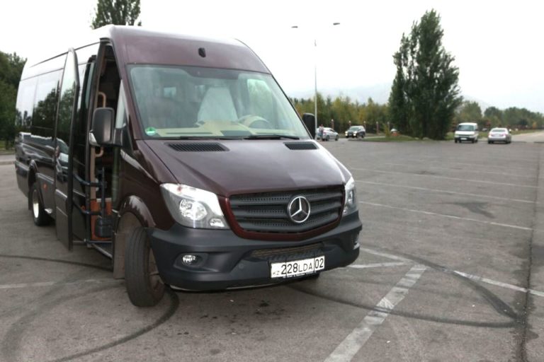 Авторазбор мерседес спринтер. Мерседес спринтер w907. Авторазбор мерседес спринтер. Мерседес спринтер 1995 года. Авторазбор мерседес спринтер.