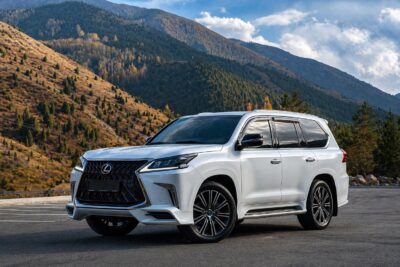Lexus LX 570 аренда в Алматы с водителем