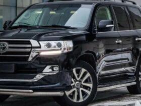 Авто Toyota Land Cruiser 200 2019–2020